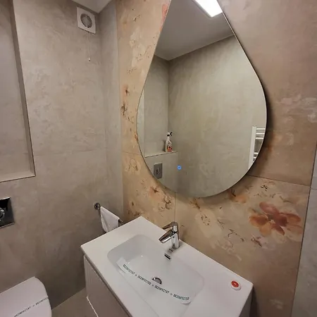 Golden Apartman